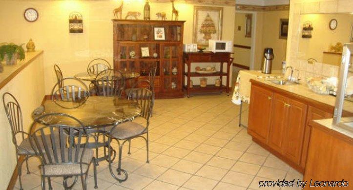 America'S Best Inns Flowood Restaurant photo